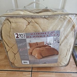 Borrego 2 piece Blanket